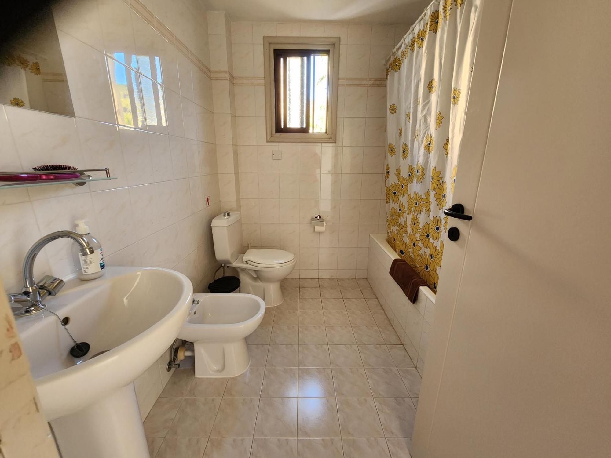 Serena Vacation Home Pomos Exterior photo